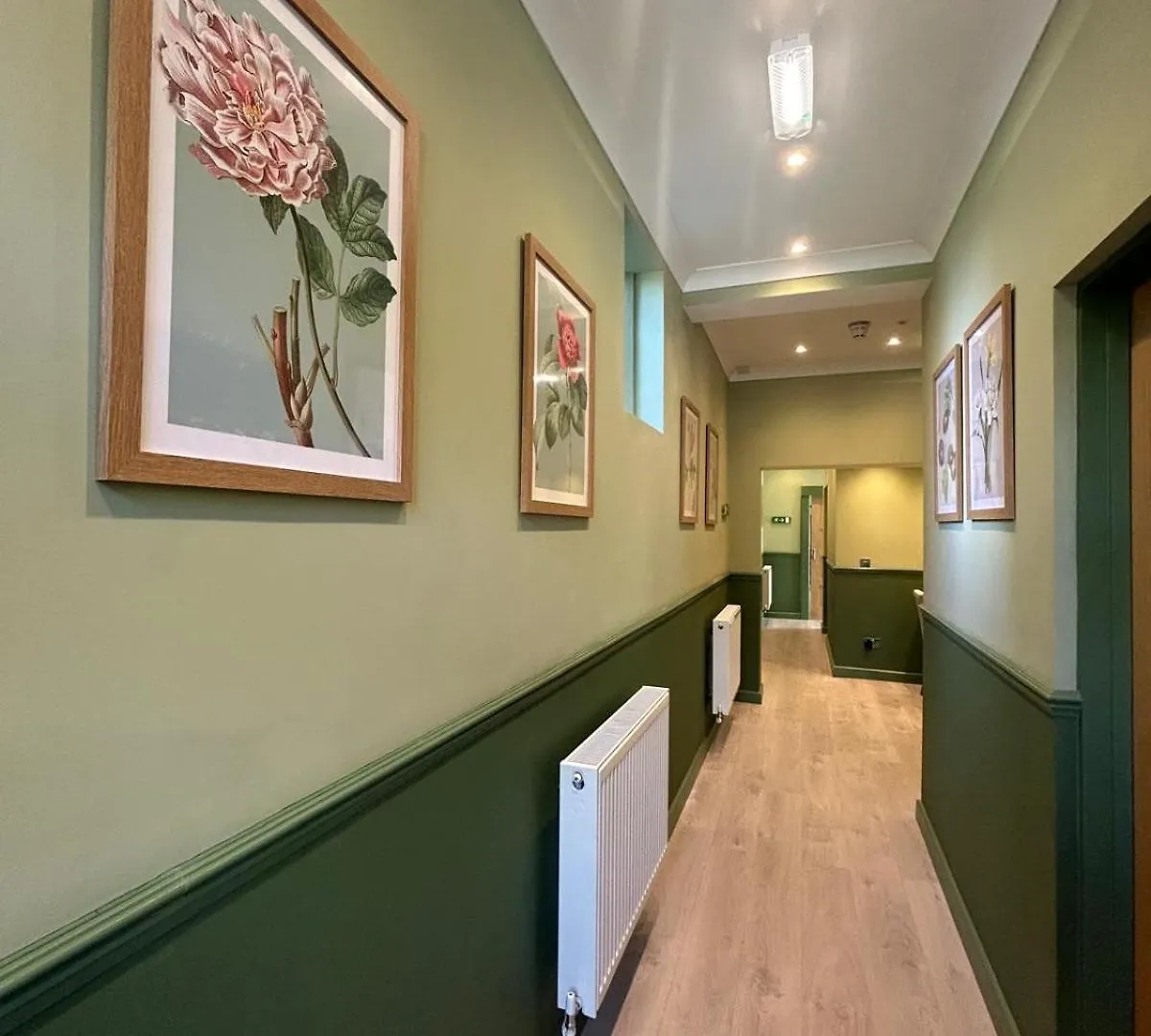 ***  Hamilton Court Hotel Hoole Chester United Kingdom