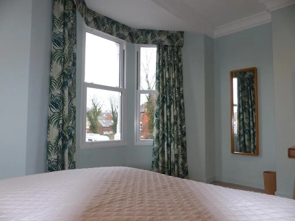Hamilton Court Hotel Hoole Chester